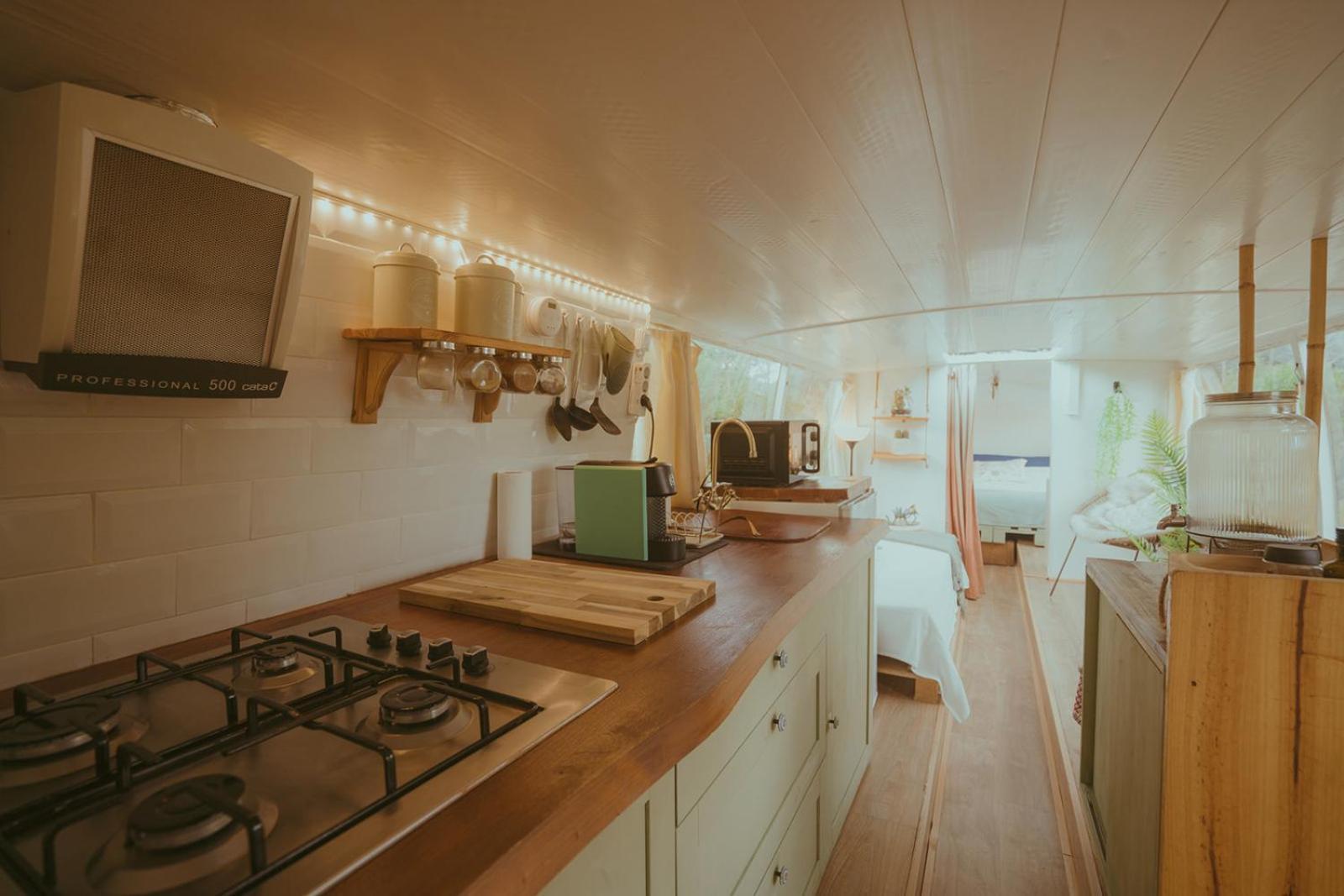 The Amazing Inacio Bus Converted Home Sintra Bagian luar foto
