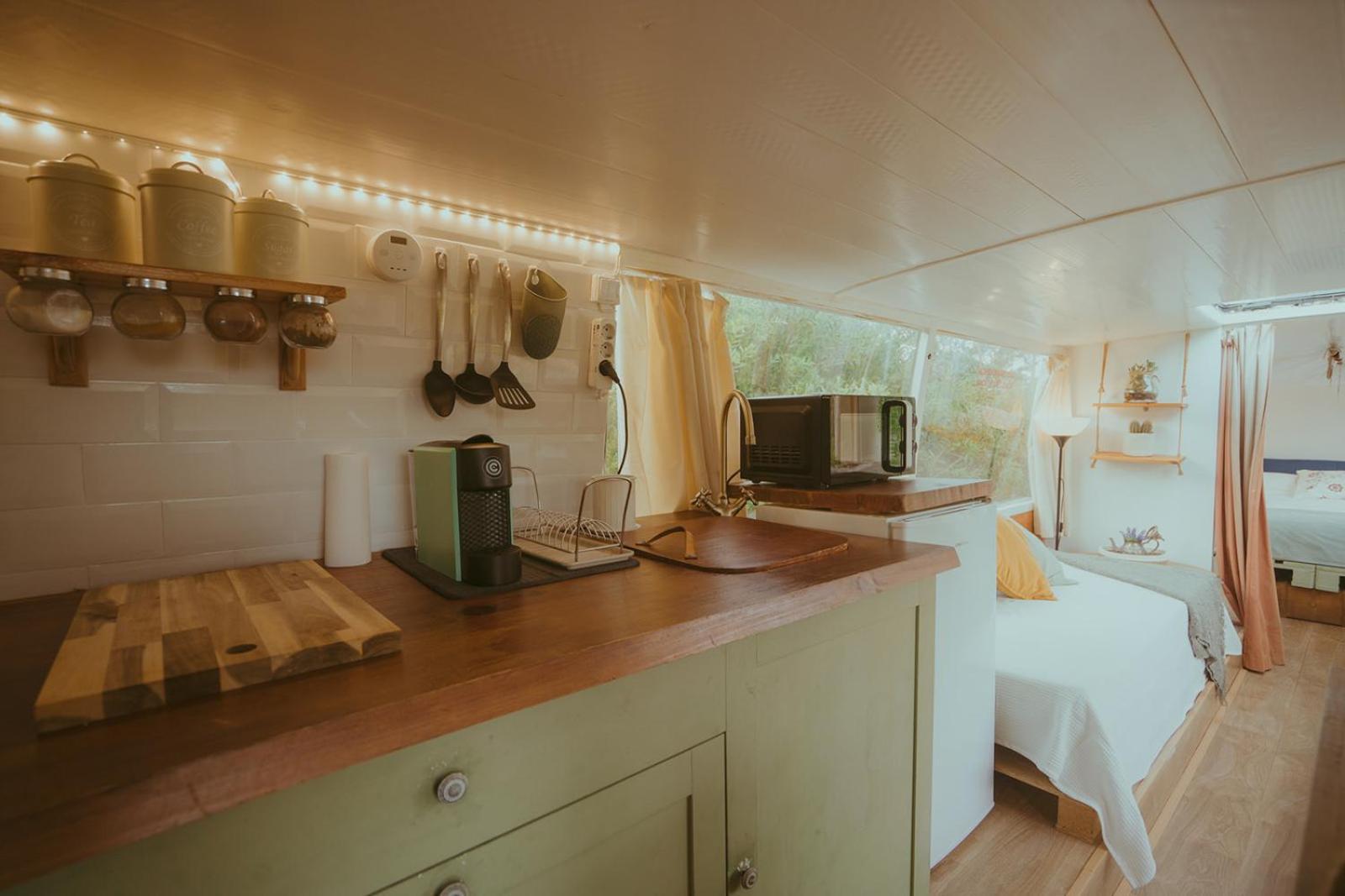 The Amazing Inacio Bus Converted Home Sintra Bagian luar foto